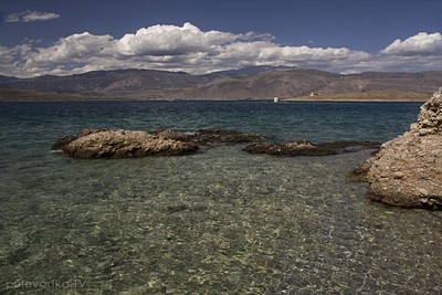 Галаксиди. Вид на остров Agios Georgios.. Автор: Наталия Панкова